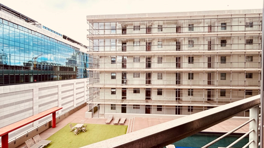 2 Bedroom Property for Sale in Cape Town City Centre Western Cape